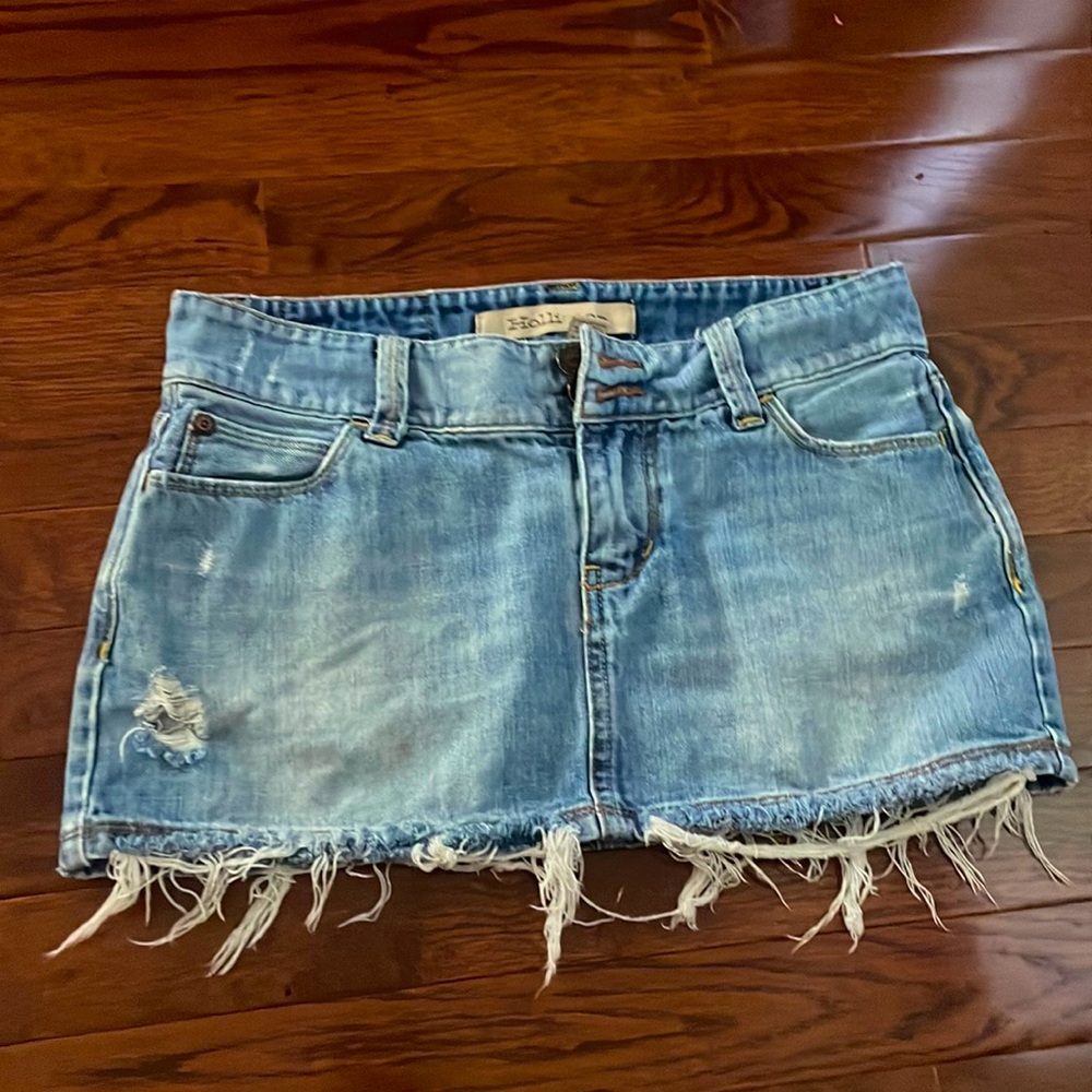 Hollister jean skirt